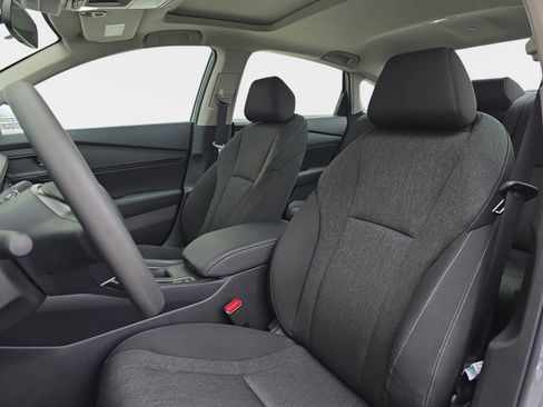 Used 2025 Honda Accord SE image 17