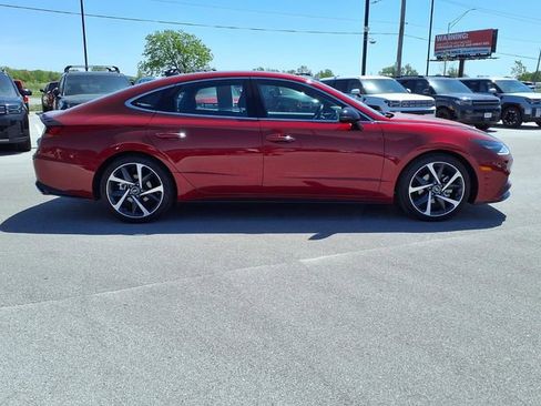 Certified 2023 Hyundai Sonata SEL Plus FWD image 8