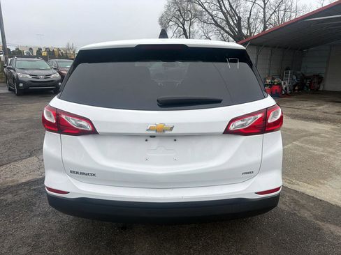 Used 2019 Chevrolet Equinox LS w/ LS Convenience Package image 8