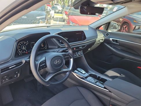 Certified 2023 Hyundai Sonata SEL w/ Convenience Package image 22