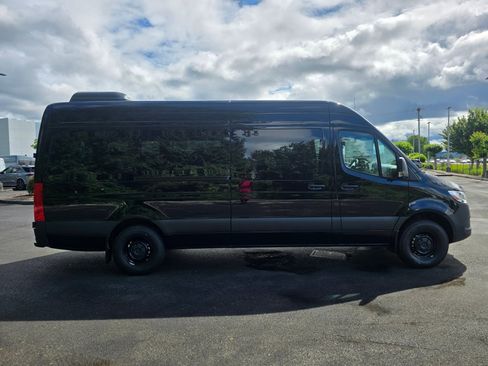 New 2026 Mercedes-Benz Sprinter 2500 image 6