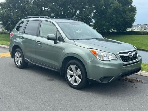 Used 2014 Subaru Forester 2.5i Premium w/ Protection Package #1 AWD/4WD image 21