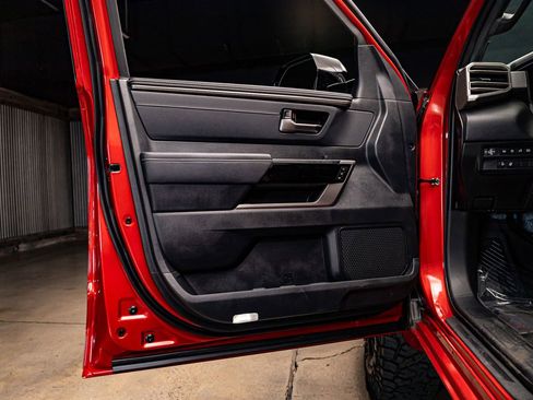 Used 2026 Toyota Tundra Limited image 29