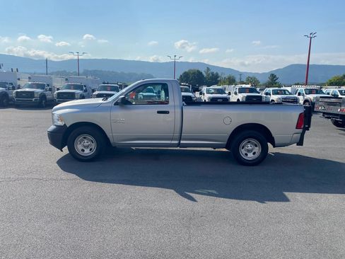 Used 2017 RAM 1500 Tradesman w/ Power & Remote Entry Group RWD image 6