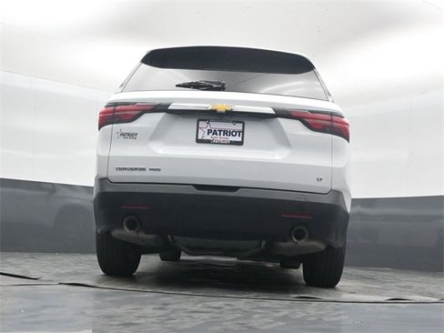 Used 2023 Chevrolet Traverse LT w/ LPO, Floor Liner Package image 43