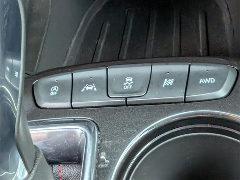 Used 2024 Chevrolet TrailBlazer RS image 19