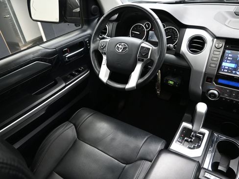 Used 2016 Toyota Tundra Platinum image 24