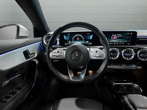 Used 2022 Mercedes-Benz CLA 35 AMG 4MATIC image 21