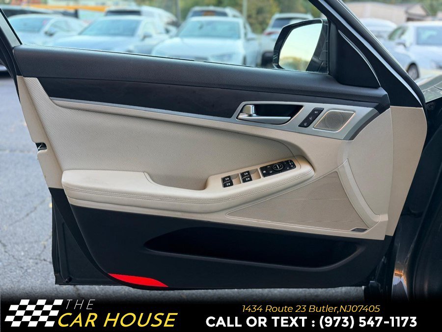 Used 2019 Genesis G80 3.8 w/ Ultimate Package 03 AWD/4WD image 14
