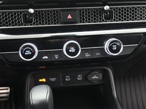 Used 2025 Honda Civic Sport image 21