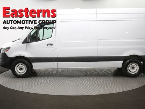 Used 2020 Mercedes-Benz Sprinter 2500 w/ Driver Convenience Package image 58