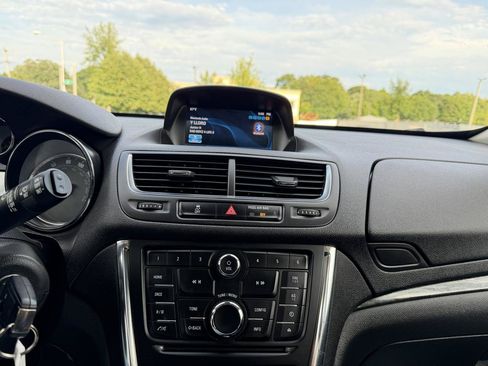 Used 2015 Buick Encore FWD image 12