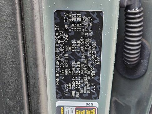 Certified 2023 Kia Niro EX image 22