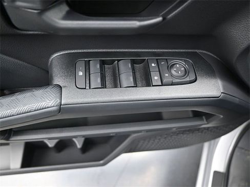 New 2025 Toyota 4Runner SR5 image 10