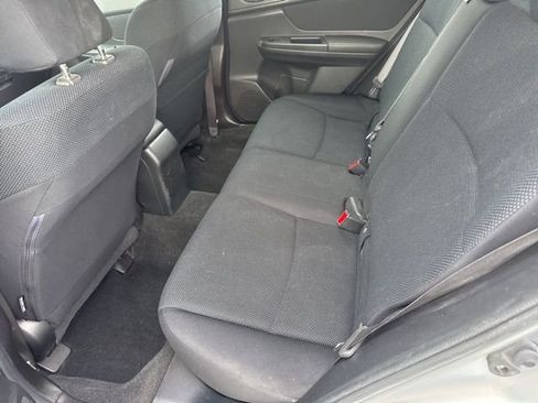 Used 2014 Subaru Impreza 2.0i Premium image 12