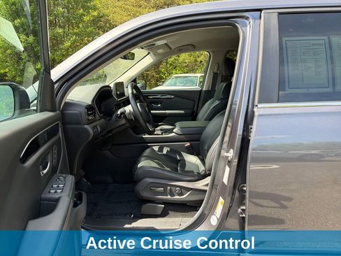 Used 2025 Honda Pilot EX-L image 13