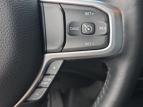 Used 2024 RAM 3500 Big Horn AWD/4WD image 29