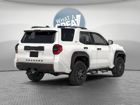 New 2026 Toyota 4Runner SR5 image 2