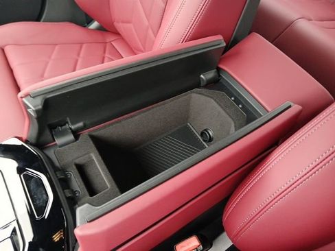 New 2026 BMW 530i image 23