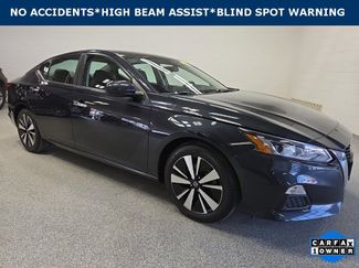 Used 2022 Nissan Altima 2.5 SV video 1