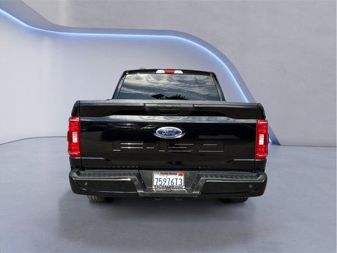 Used 2021 Ford F150 XLT RWD image 5