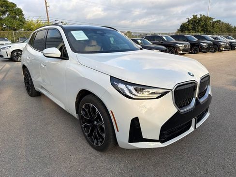 Certified 2026 BMW X3 xDrive30i w/ Premium Package AWD/4WD image 4