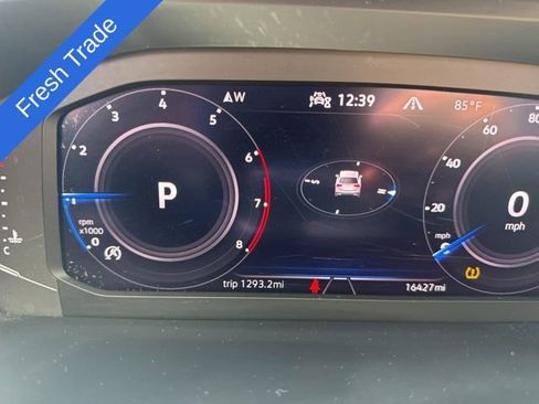 Used 2024 Volkswagen Tiguan SEL R-Line AWD/4WD image 5