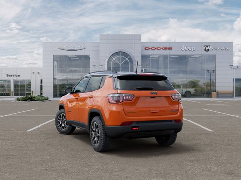 New 2026 Jeep Compass Trailhawk w/ Sun, Sound & Navigation Group AWD/4WD image 3