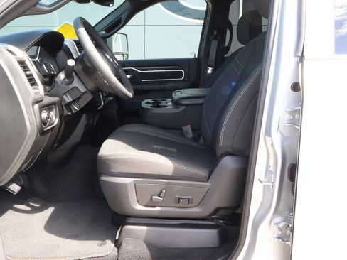 Used 2026 RAM 2500 Big Horn AWD/4WD image 7