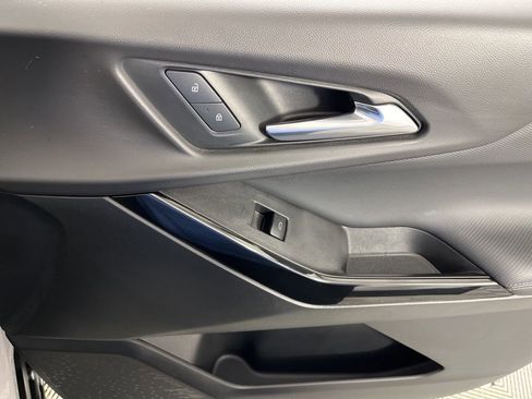 Certified 2025 Chevrolet Equinox LT image 19