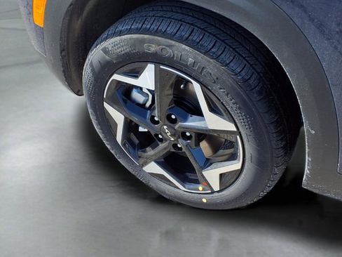 New 2026 Kia Seltos EX AWD/4WD image 16
