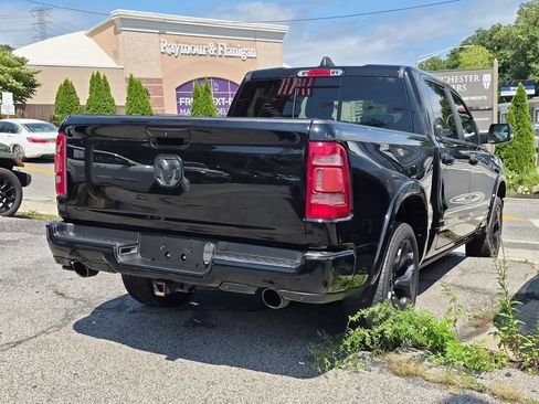 Used 2019 RAM 1500 Laramie AWD/4WD image 4