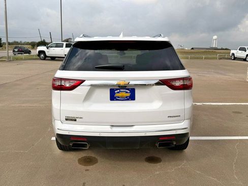 Used 2020 Chevrolet Traverse Premier w/ LPO, Floor Liner Package image 4