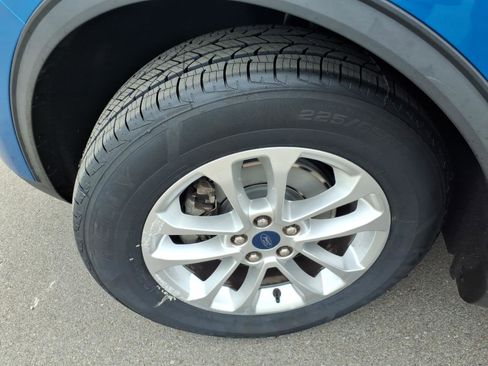 Certified 2021 Ford Escape SE w/ Cold Weather Package image 9