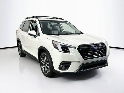 Used 2023 Subaru Forester Limited AWD/4WD image 3