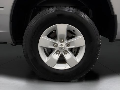 Used 2023 RAM 1500 Tradesman w/ Chrome Appearance Group AWD/4WD image 26