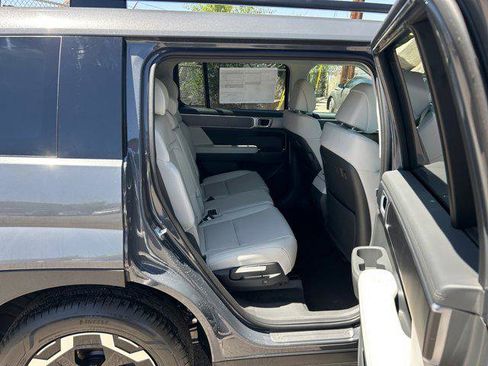New 2026 Hyundai Santa Fe SEL w/ Tow & Go Package AWD/4WD image 29