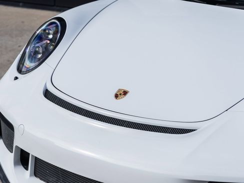 Certified 2018 Porsche 911 GT3 image 20