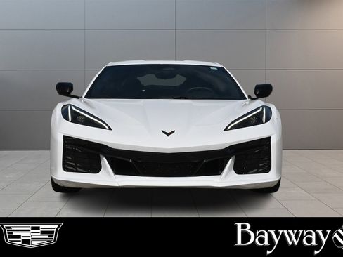 Used 2025 Chevrolet Corvette Z06 w/ Battery Protection Package image 2