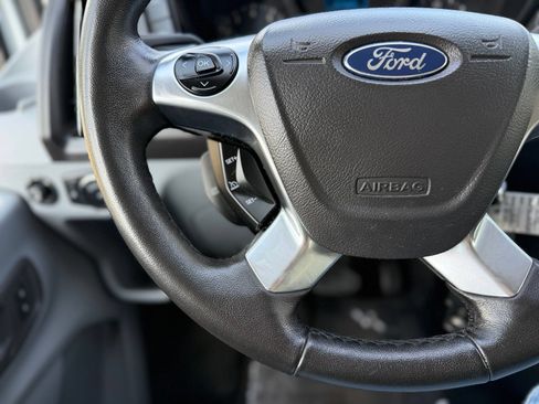 Used 2017 Ford Transit 350 XLT RWD image 27