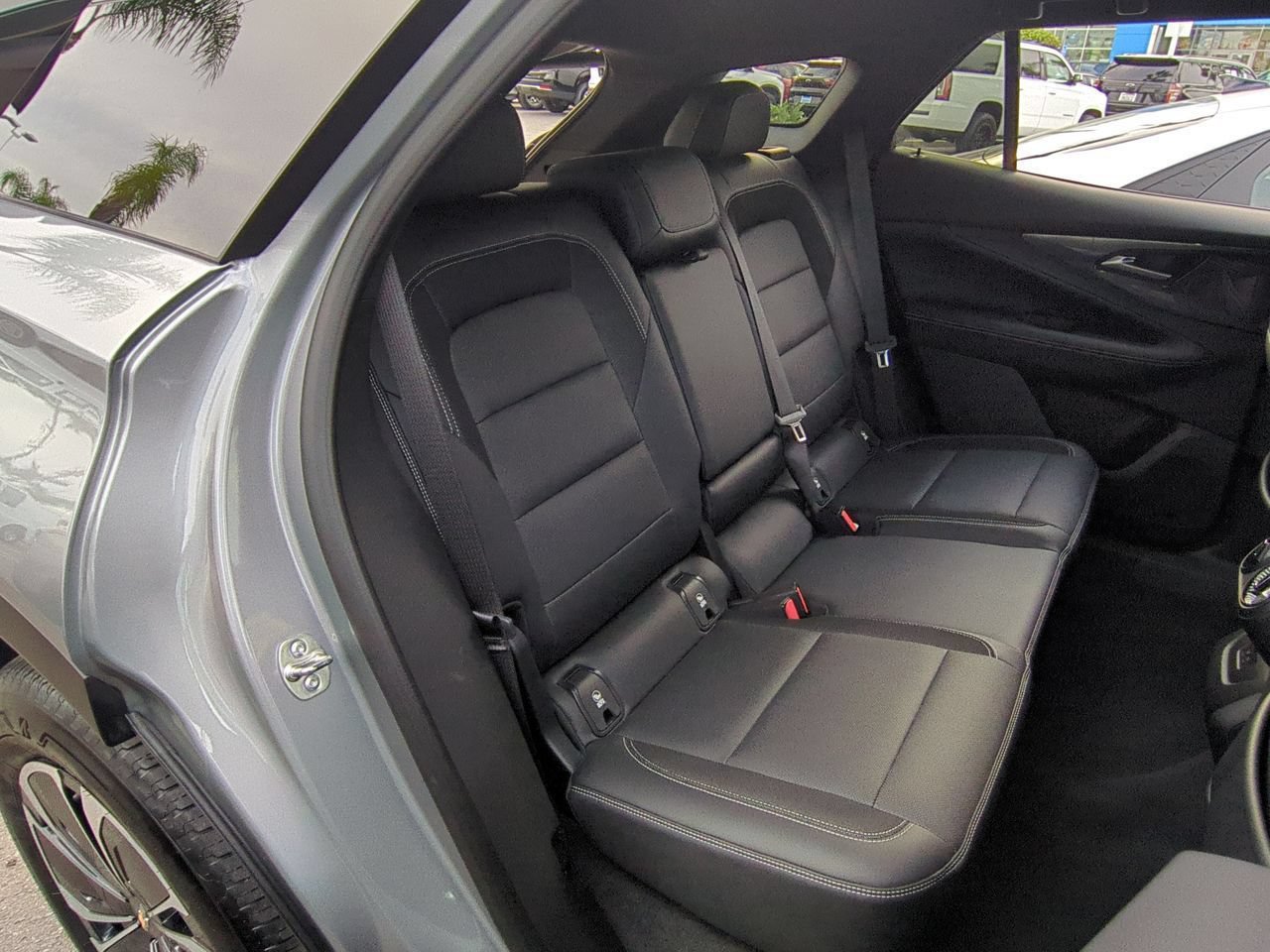 Used 2024 Chevrolet Blazer EV LT AWD/4WD image 25