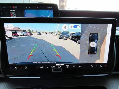 Used 2025 Ford Expedition Active AWD/4WD image 54