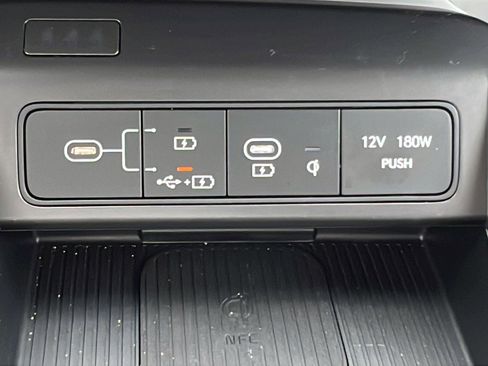 Certified 2024 Hyundai Kona SEL w/ Convenience Package FWD image 18