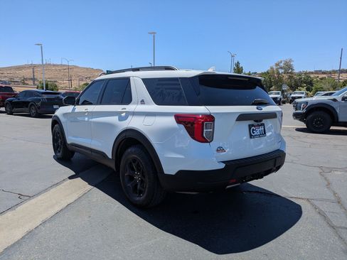 Used 2023 Ford Explorer Timberline w/ Timberline Technology Package AWD/4WD image 6