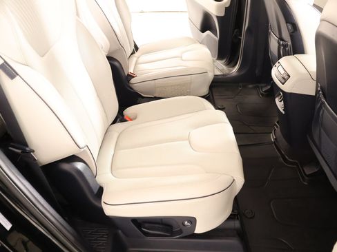 Used 2025 Hyundai Palisade Calligraphy FWD image 16