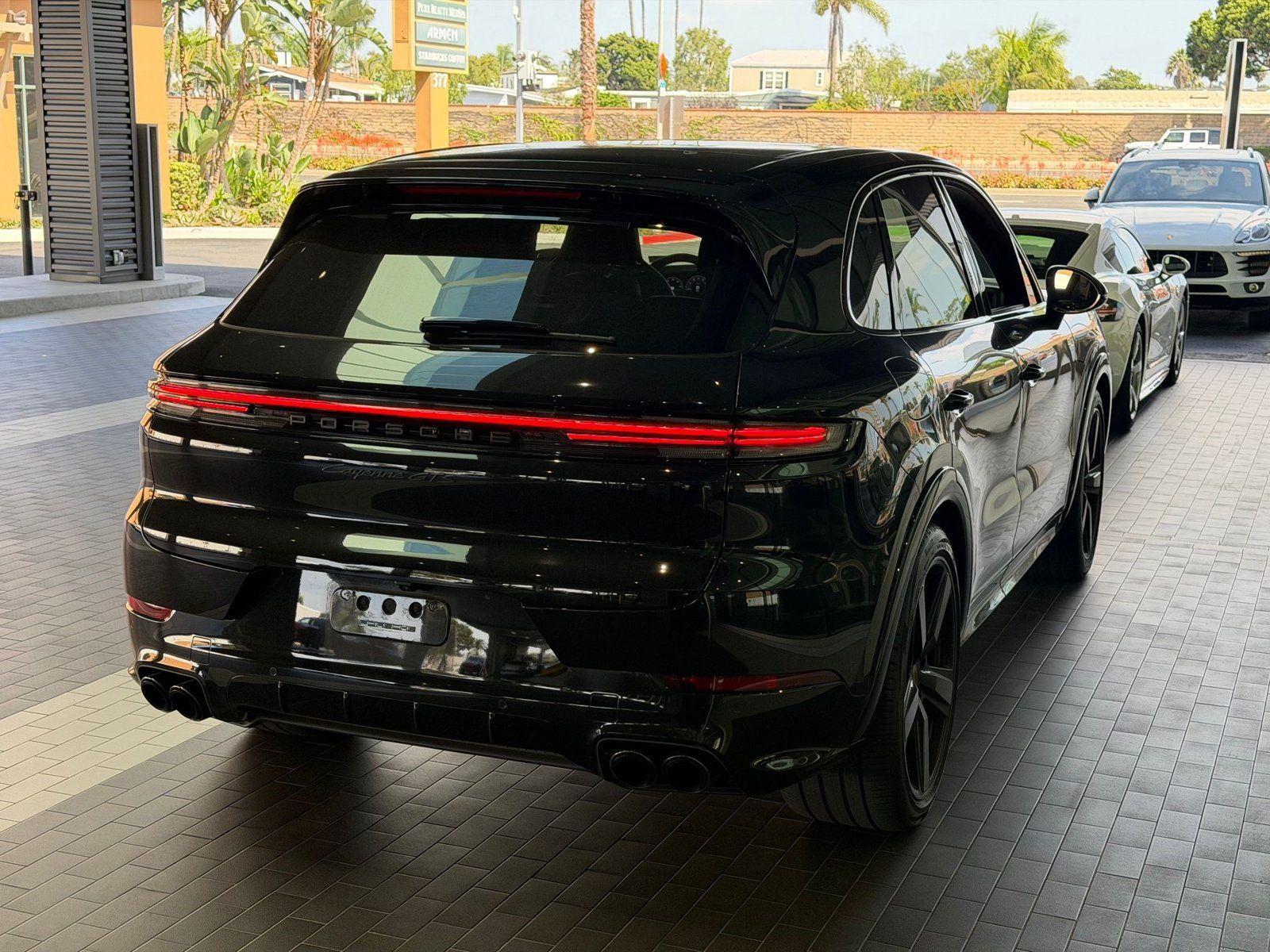 Certified 2025 Porsche Cayenne GTS AWD/4WD image 13