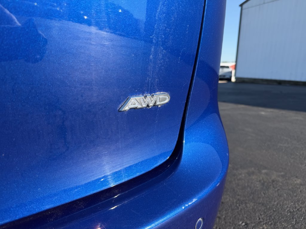 Used 2021 Chrysler Pacifica Touring AWD/4WD image 41