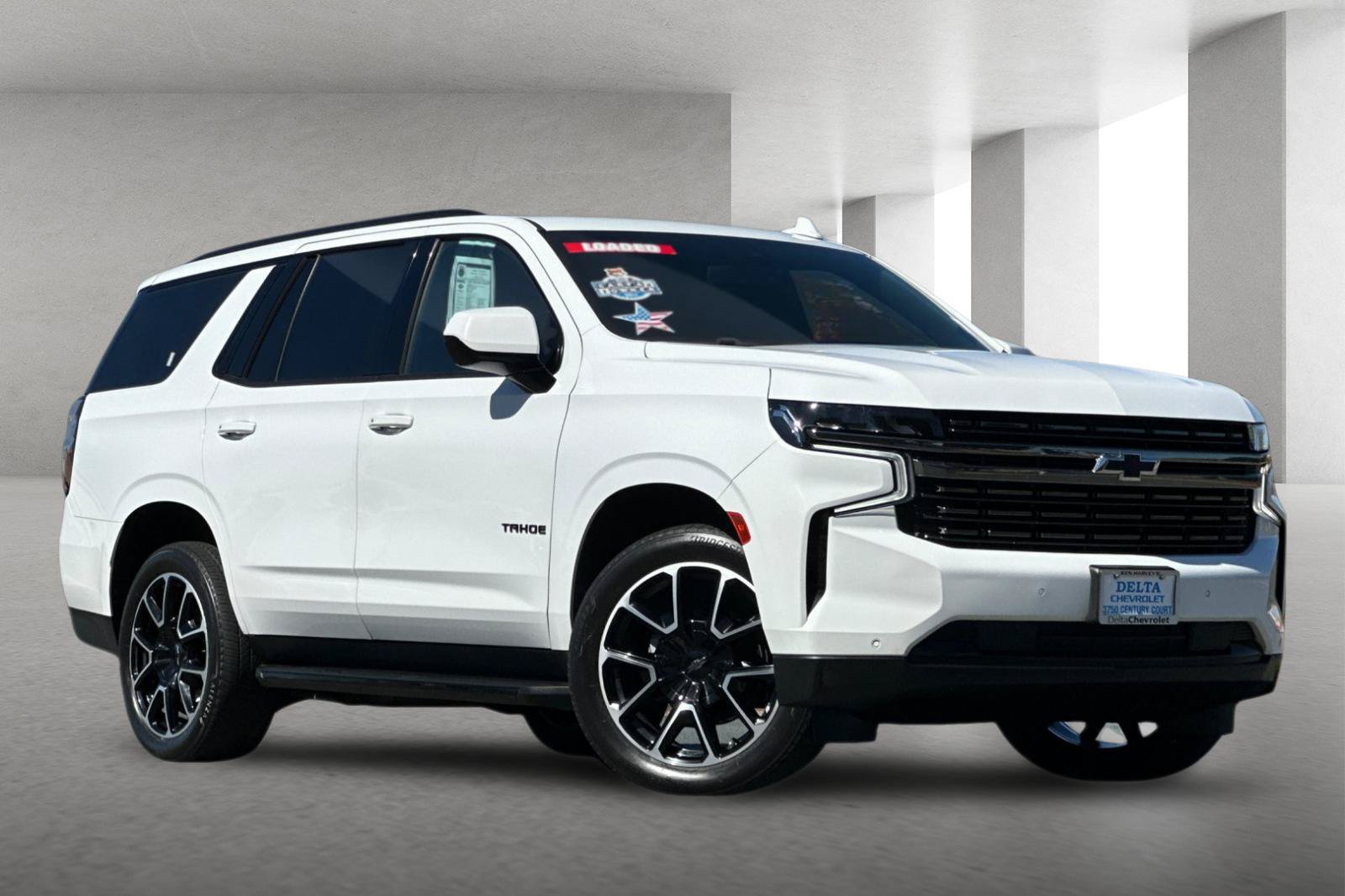 Used 2022 Chevrolet Tahoe RST RWD image 1