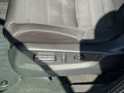 Used 2019 Honda CR-V EX image 22