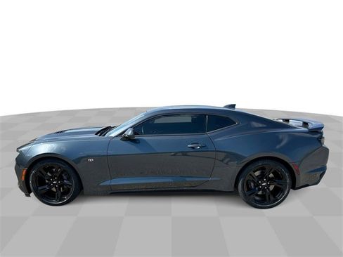 Used 2019 Chevrolet Camaro SS image 5